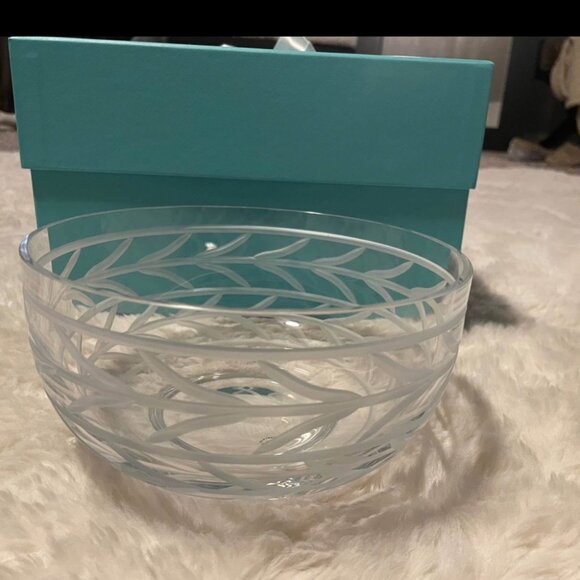 New Tiffany &Co. Wheat Leaf Serving Bowl - Picture 2 of 4